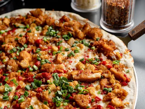 Pizza at Fong's Pizza in Des Moines