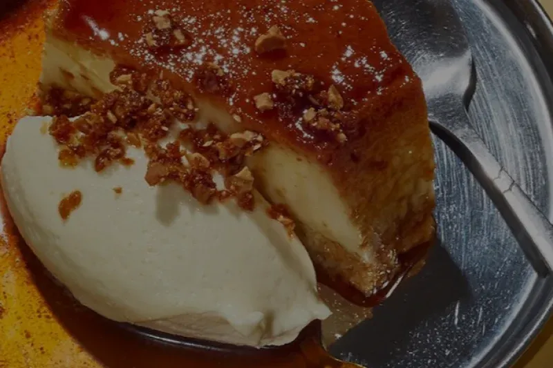Junior's Restaurant & Cheesecake restaurant photo