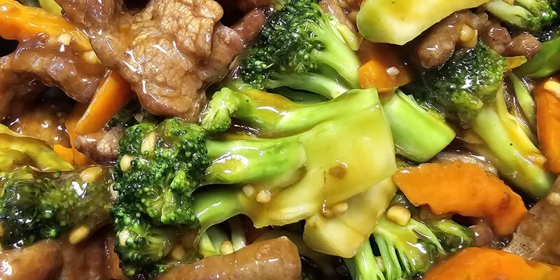 Beef with broccoli, carrots, cabbage, and green peppers in brown sauce from Little Dragon in Denver