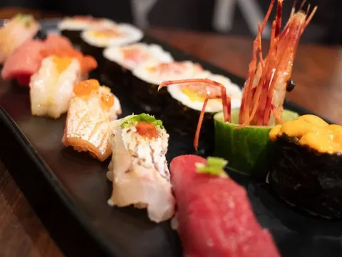A row of nigiri and sushi from Akemi Sushi in Castro Valley.