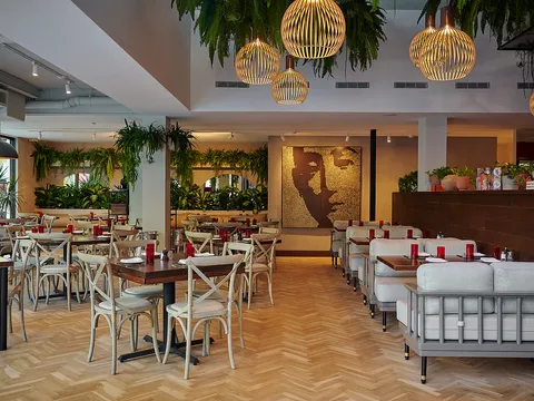 Michael's Genuine Food & Drink restaurant photo
