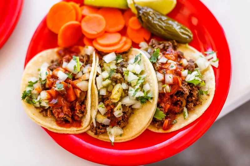 Tacos from Tacos La Potranca de Jalisco