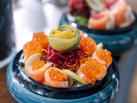 Salmon and roe sashimi dish at Japango
