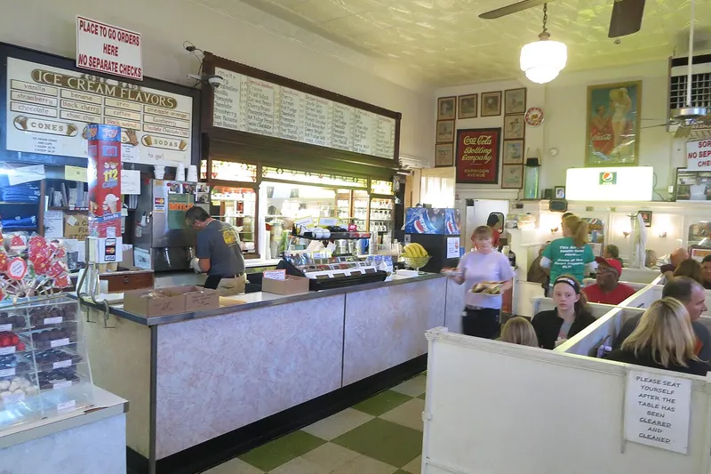 Crown Candy Kitchen restaurant photo