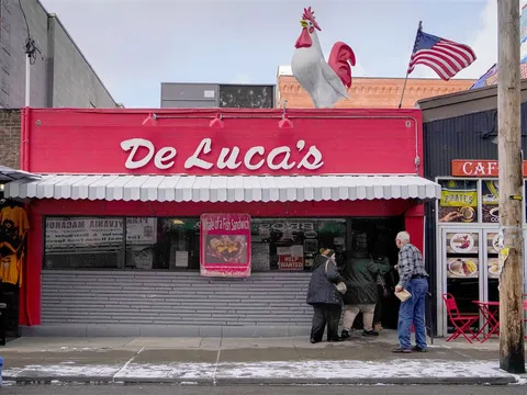 DeLuca's Diner restaurant photo