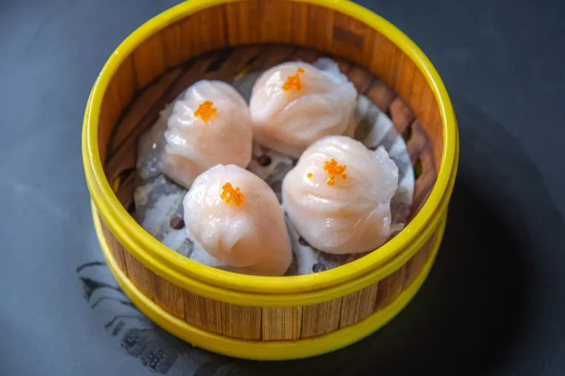Har gow shrimp dumplings in a bamboo steamer at HL Peninsula Restaurant in Milpitas