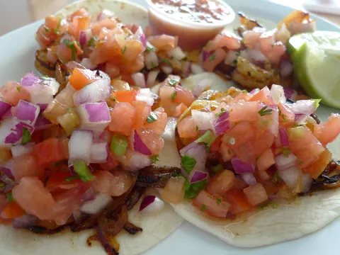 La Camaronera Seafood Joint & Fish Market restaurant photo