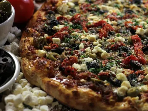 Regina Pizzeria restaurant photo