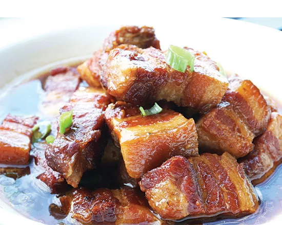 Hunan-style braised pork belly glazed in dark sauce with scallions at Spicy Hunan Kitchen (湘私馆), Woburn