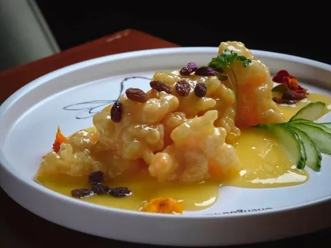 Shrimp with orange liquor sauce plated at Taste of Chengdu
